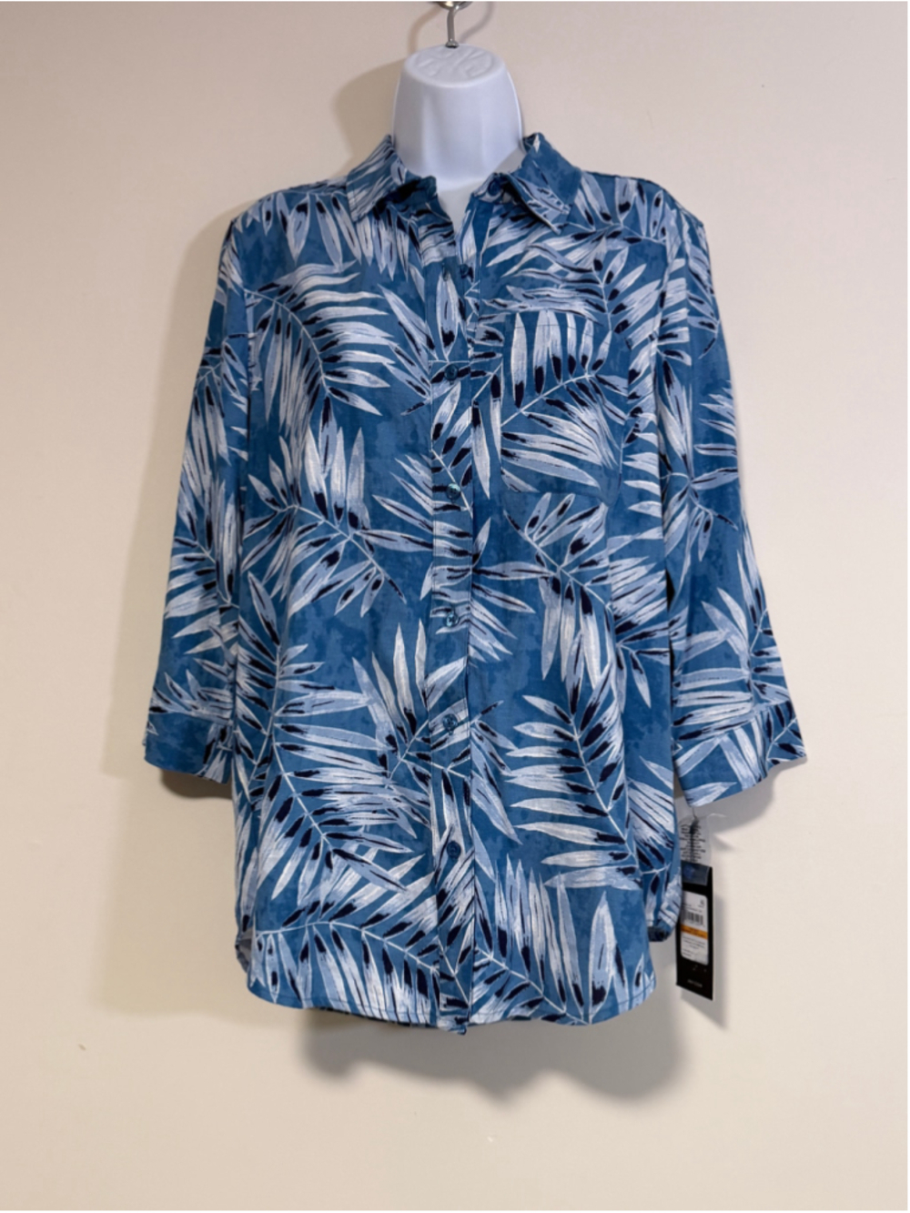 Jones New York Small Button Down Blue Tropical Printed Linen Blend Blouse NWT - Picture 2 of 4
